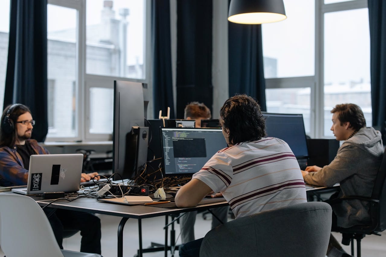 HR knowledge RAG pipeline development